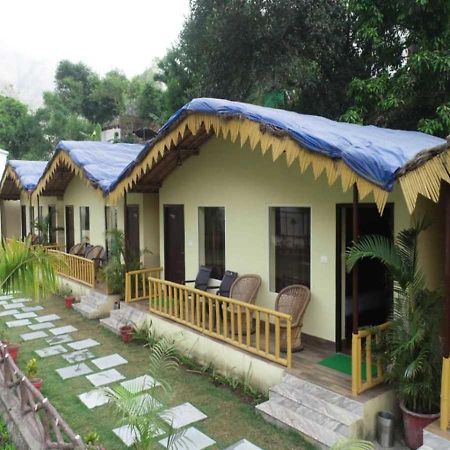 Nakshtra Resort Birbhaddar Exteriör bild