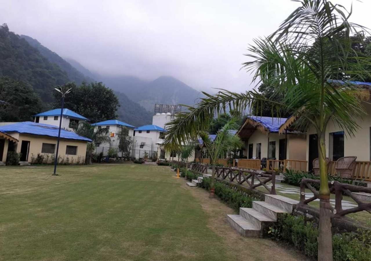 Nakshtra Resort Birbhaddar Exteriör bild