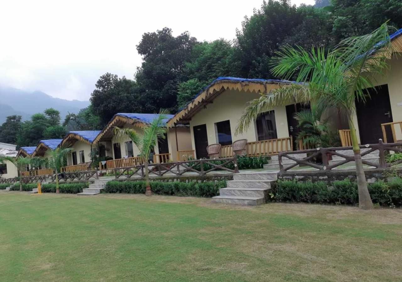 Nakshtra Resort Birbhaddar Exteriör bild