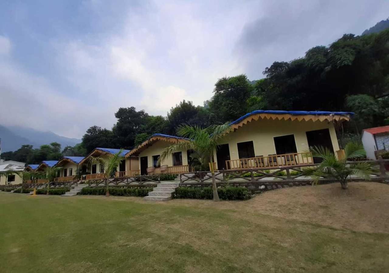 Nakshtra Resort Birbhaddar Exteriör bild